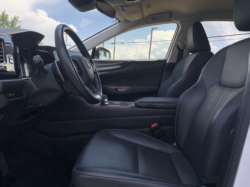 Used 2024 Lexus NX 250 FWD w/ Towing Package (2000 Lbs) image 16