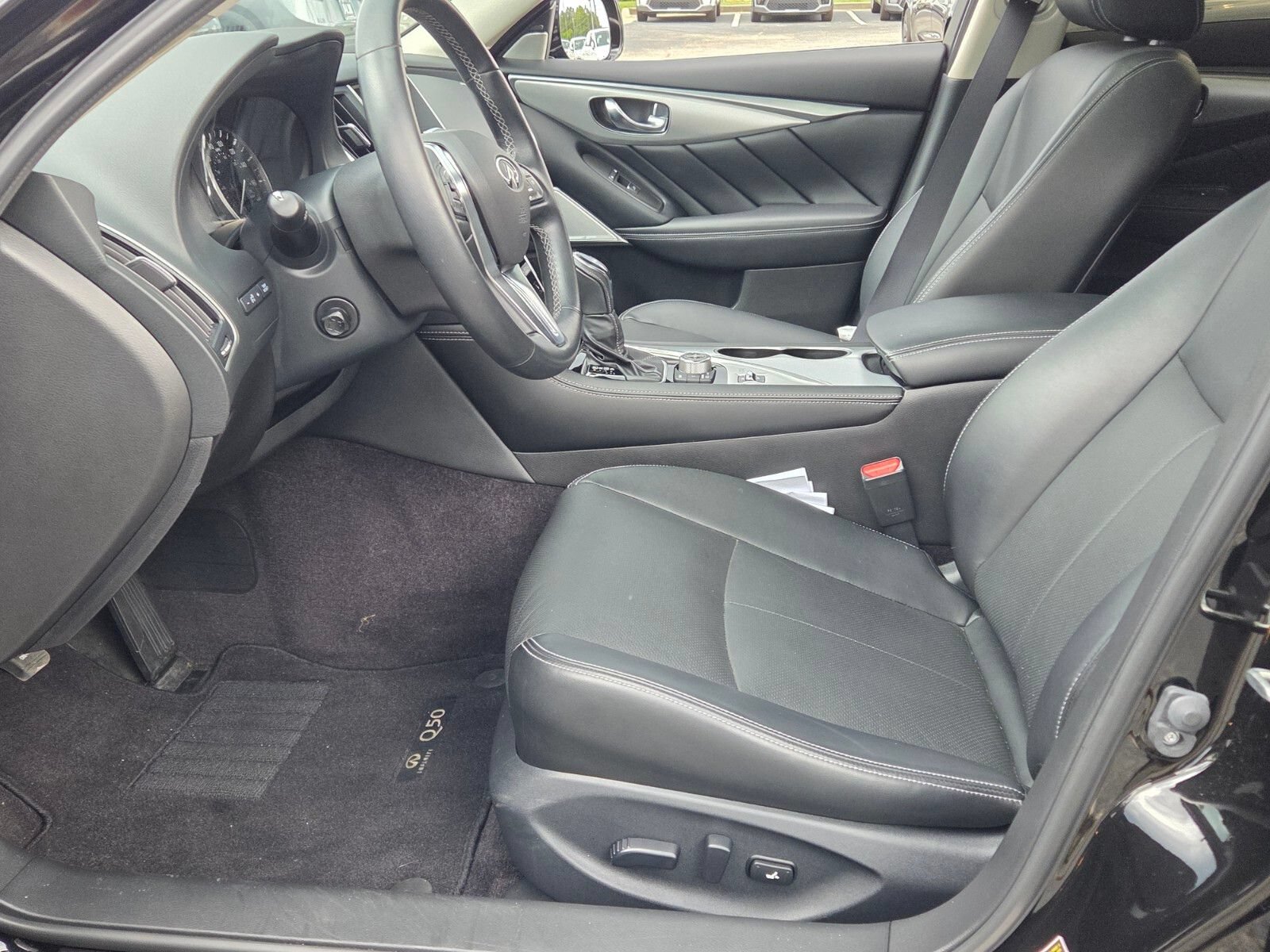 Used 2024 INFINITI Q50 Luxe w/ Cargo Package RWD image 5