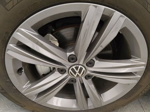 Used 2024 Volkswagen Jetta SE image 31