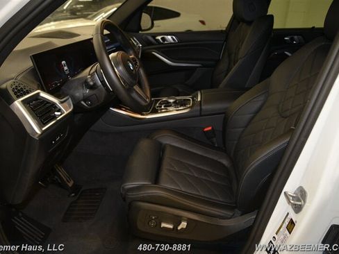 Used 2025 BMW X5 xDrive40i w/ M Sport Package AWD/4WD image 13