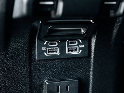 Used 2021 Jeep Wrangler Unlimited Rubicon AWD/4WD image 48