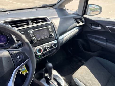 Used 2017 Honda Fit LX image 21