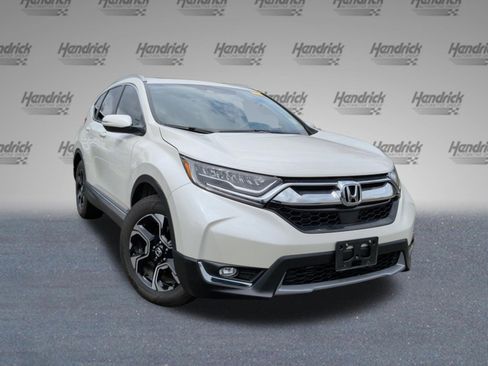 Used 2018 Honda CR-V Touring image 2