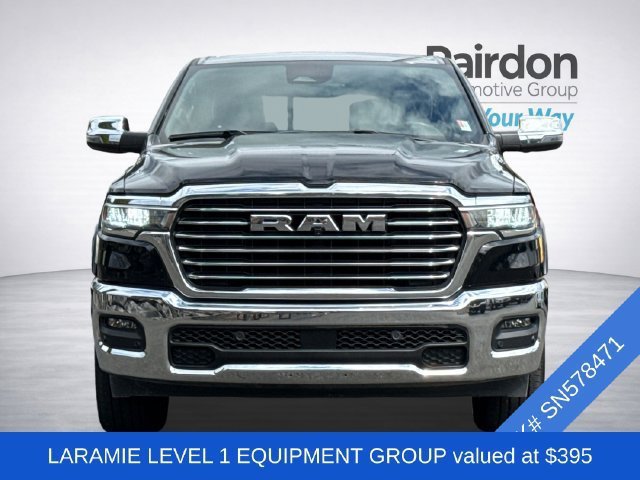 Used 2025 RAM 1500 Laramie AWD/4WD image 3