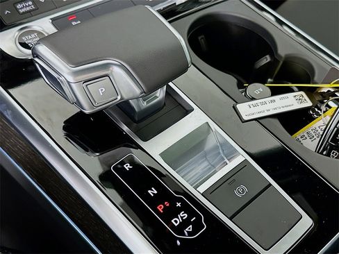 New 2026 Audi Q7 2.0T Premium image 22