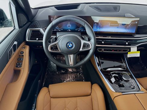 New 2026 BMW X5 xDrive50e w/ M Sport Package image 24