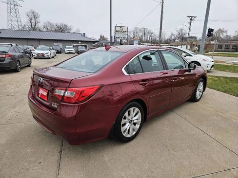 Used 2017 Subaru Legacy 2.5i Premium image 6
