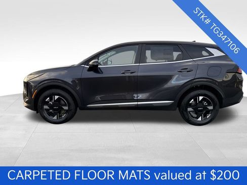 New 2026 Kia Sportage LX w/ LX Convenience Package image 4