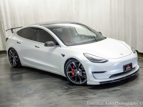 Used 2020 Tesla Model 3 Standard Range Plus RWD image 5