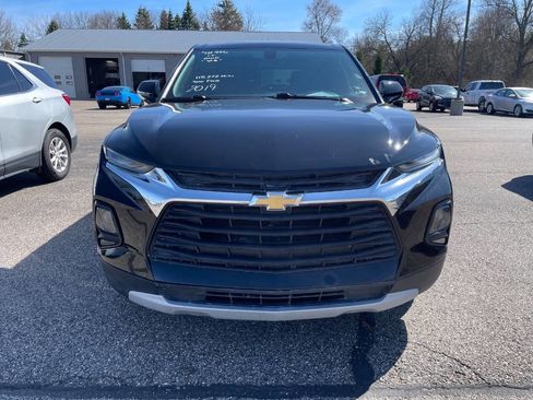 Used 2019 Chevrolet Blazer LT image 2