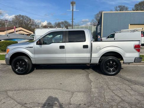 Used 2013 Ford F150 XLT w/ Mid Equipment Group image 5