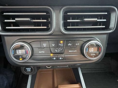 Used 2022 Ford Maverick Lariat FWD image 25