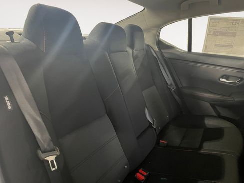 New 2025 Nissan Sentra SR w/ Midnight Edition image 30