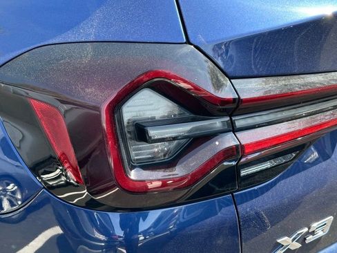 Used 2023 BMW X3 xDrive30i w/ Premium Package image 10