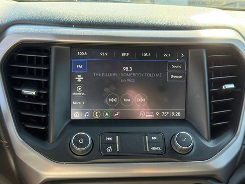 Used 2023 GMC Acadia AT4 w/ GMC Pro Grade Package AWD/4WD image 18