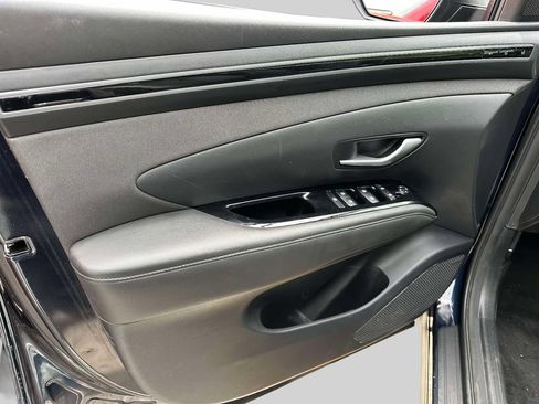 Certified 2024 Hyundai Tucson Limited AWD/4WD image 18