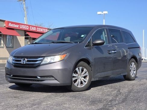 Used 2016 Honda Odyssey EX image 2