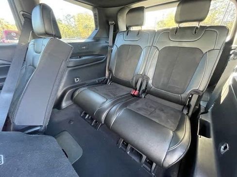 Used 2024 Jeep Grand Cherokee L Laredo image 14