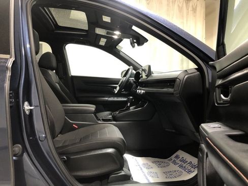 Used 2024 Honda CR-V Sport image 14