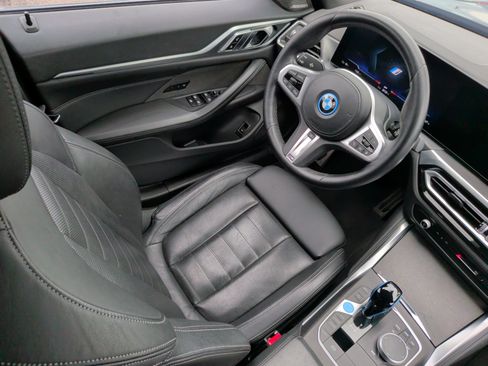 Certified 2023 BMW i4 eDrive40 w/ M Sport Package RWD image 34