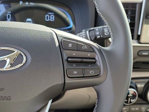 New 2026 Hyundai Venue SEL image 6