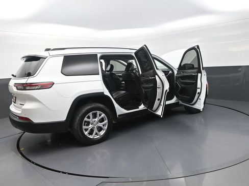 Used 2021 Jeep Grand Cherokee L Limited image 15