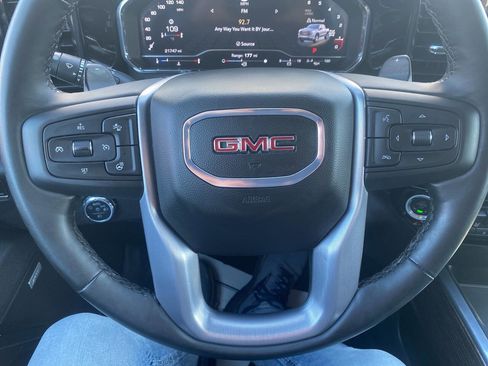 Used 2025 GMC Sierra 1500 Elevation w/ Preferred Package image 30