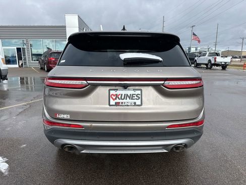 Used 2021 Lincoln Corsair Reserve image 9