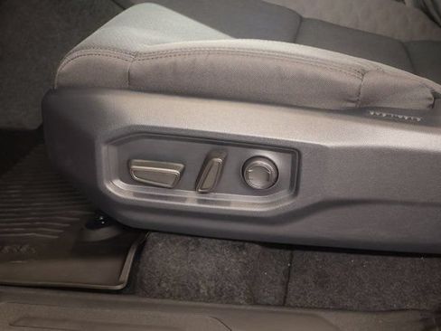 New 2026 Toyota Tundra SR5 AWD/4WD image 12