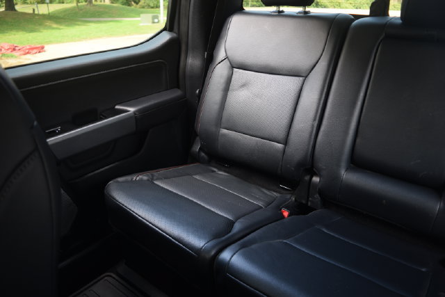 Used 2024 Ford F250 Lariat w/ Black Appearance Package AWD/4WD image 14