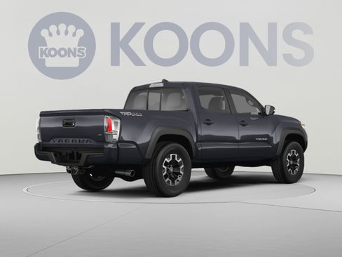 Used 2023 Toyota Tacoma TRD Off-Road AWD/4WD image 4