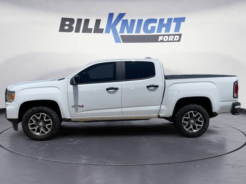 Used 2022 GMC Canyon AT4 w/ Trailering Package AWD/4WD image 2