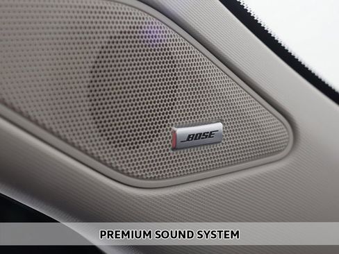 New 2025 Mitsubishi Outlander SE image 5