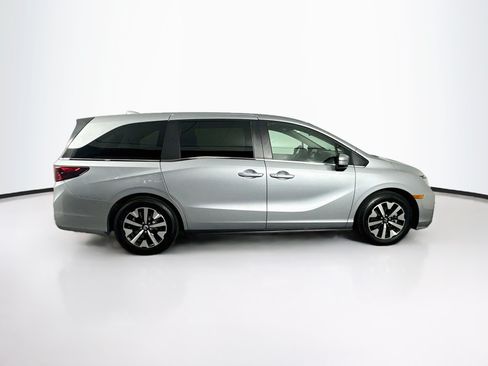 Used 2025 Honda Odyssey EX-L image 10