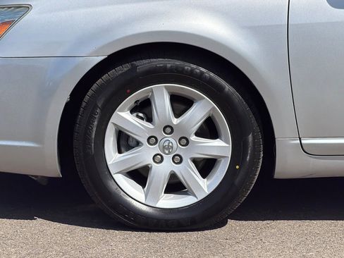 Used 2005 Toyota Avalon XL FWD image 24