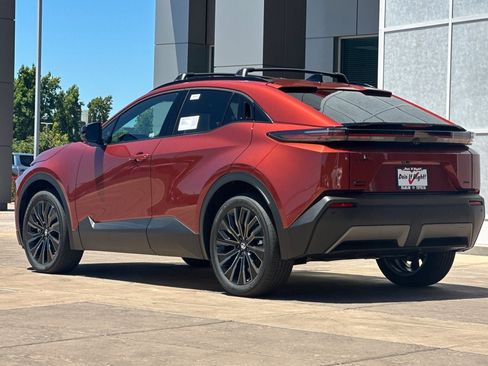 New 2026 Toyota C-HR AWD/4WD image 6