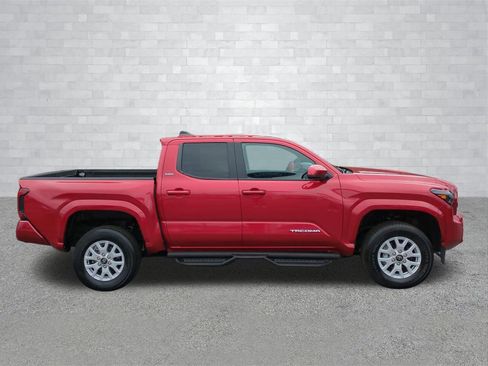 Used 2024 Toyota Tacoma SR5 image 3