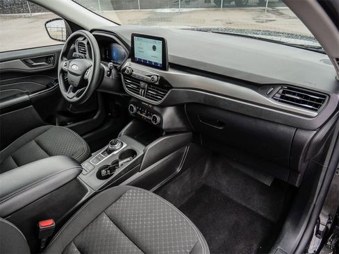 Used 2025 Ford Escape Active image 15