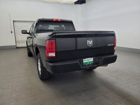 Used 2018 RAM 1500 Express AWD/4WD image 6