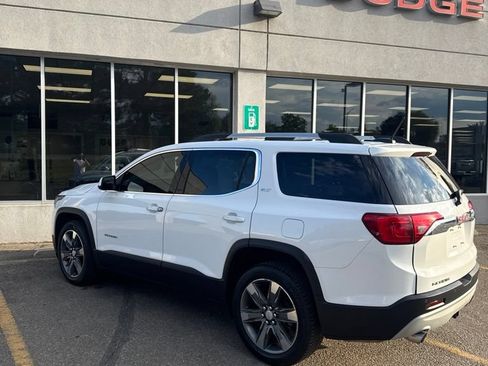 Used 2017 GMC Acadia SLT AWD/4WD image 2
