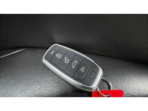 Used 2014 Cadillac XTS Premium image 19