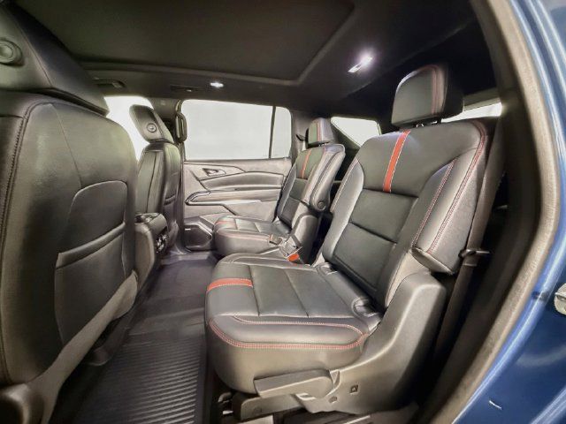 Used 2024 Chevrolet Traverse RS AWD/4WD image 26