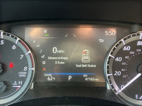 Used 2023 Toyota Highlander XLE AWD/4WD image 11