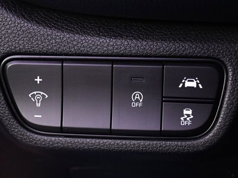 Used 2023 Kia Seltos S image 24