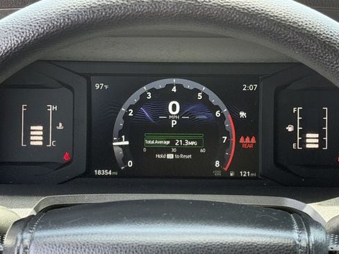 Used 2024 Toyota Tacoma SR RWD image 15
