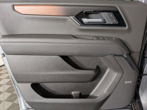 New 2026 GMC Yukon XL Denali w/ Sun & Power Step Package image 34