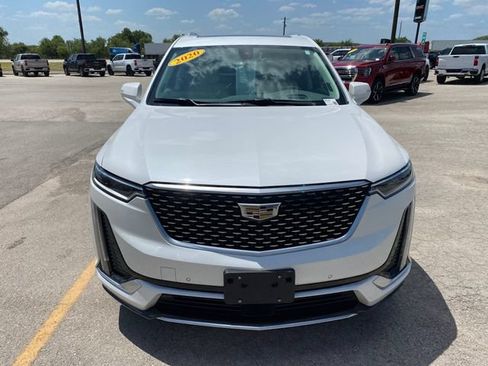 Used 2020 Cadillac XT6 Premium Luxury FWD image 9
