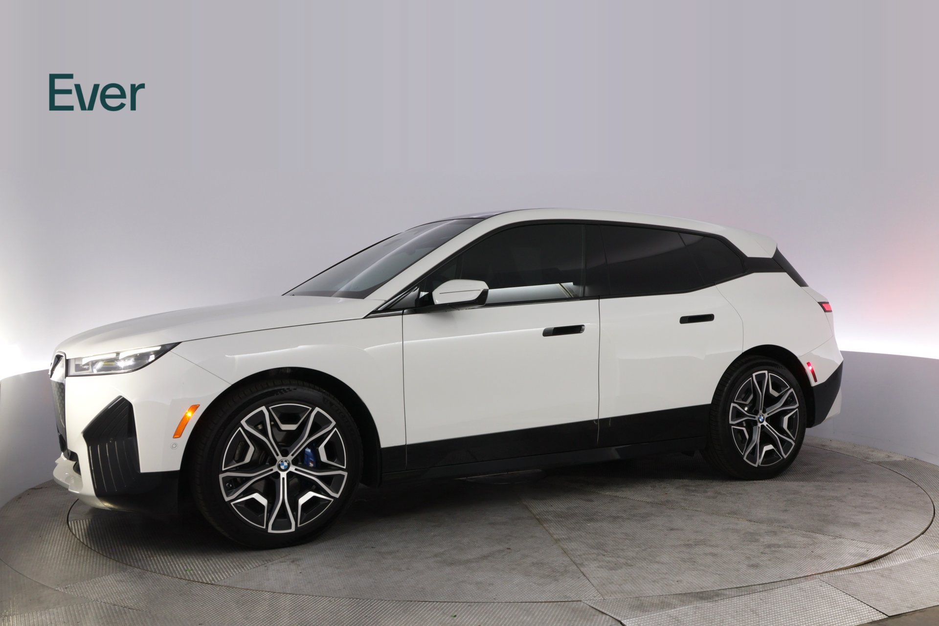 Used 2023 BMW iX M60 AWD/4WD image 18