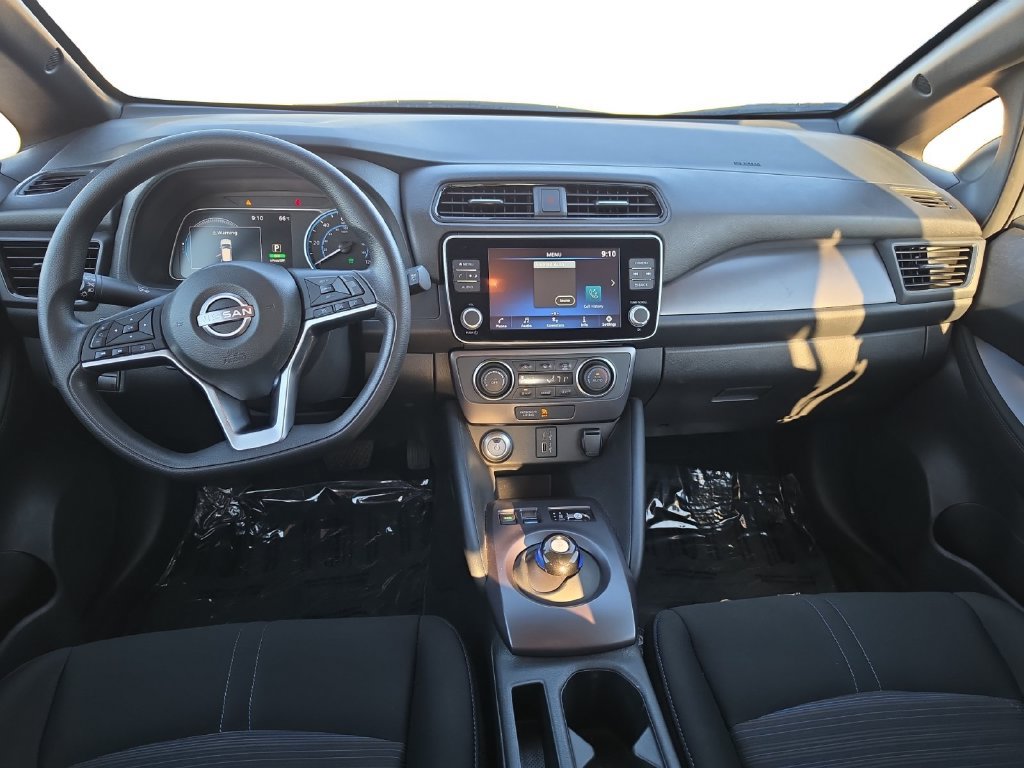 Used 2025 Nissan Leaf S FWD image 10