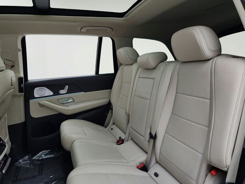 Certified 2020 Mercedes-Benz GLS 450 4MATIC image 22